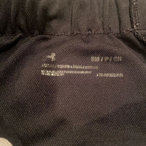Under Armour Black Short W/Pockets Small Running - Picture 3 of 8